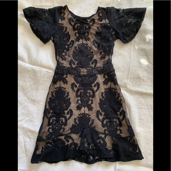 For Love And Lemons Dresses & Skirts - For Love and Lemons Black San Marcos Dress